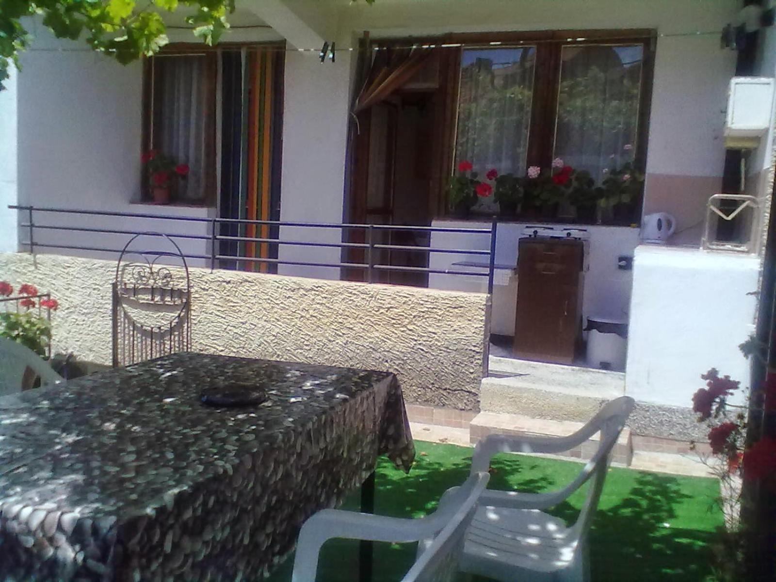 Dom Lidiya Hotel Pomorie Kültér fotó