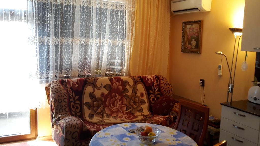 Dom Lidiya Hotel Pomorie Kültér fotó