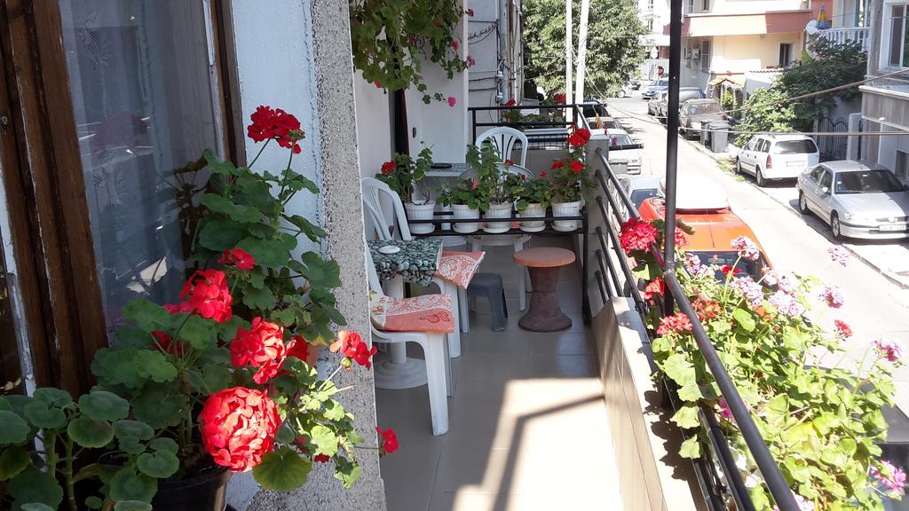 Dom Lidiya Hotel Pomorie Kültér fotó
